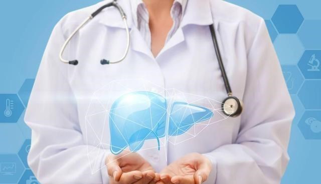 肝脏|21岁女孩，腹痛难忍，确诊肝癌，7天后离世，医生：身体早有提示