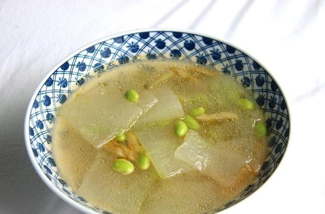 『茄子』晒晒母子二人的午餐，三菜一汤，家常便饭营养又好吃