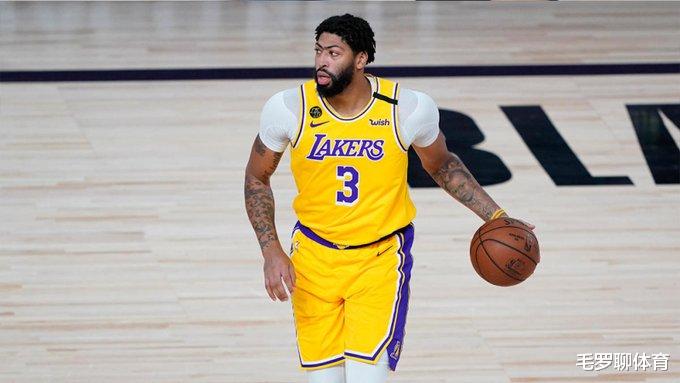 湖人队|湖人踏破6大神迹，22年无科不赢纪录告终，詹皇带队改写73年历史