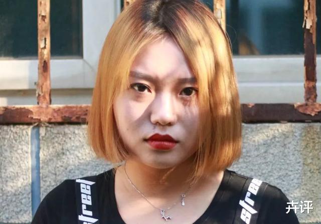 李雪琴|名字土气颜值不高,李雪琴走红印证了郭德纲的话:艺术尽头是文化