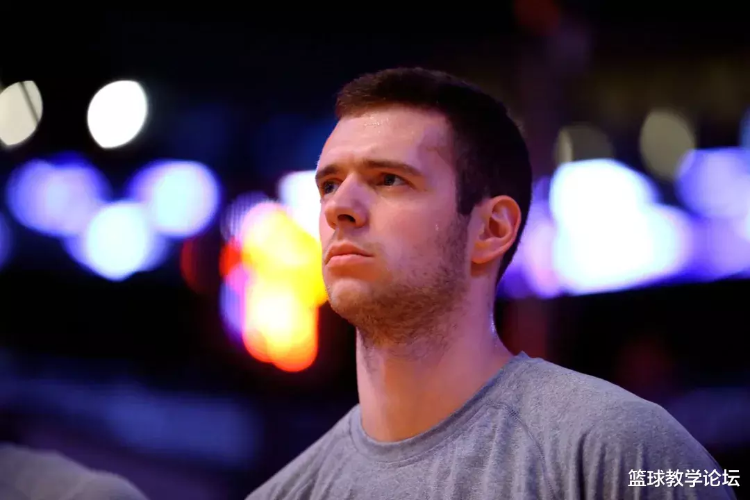 『报销』再见了，NBA！3年2次赛季报销！4200万先生宣布正式退役