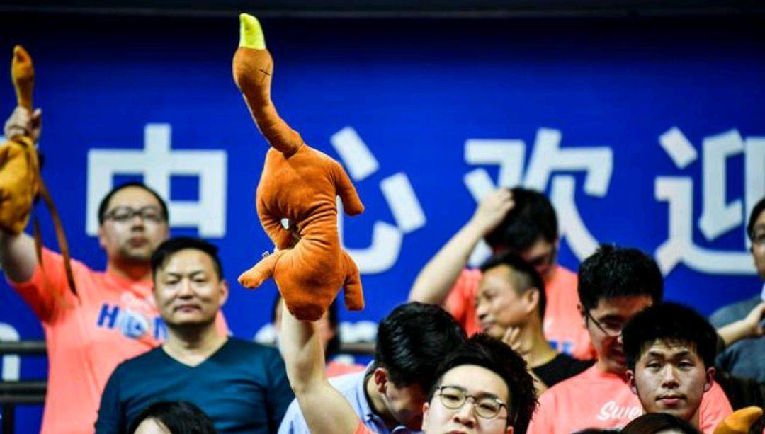 「广东男篮」所有球迷好消息！CBA重启今日有定论，最大优势助广东力拼第十冠！