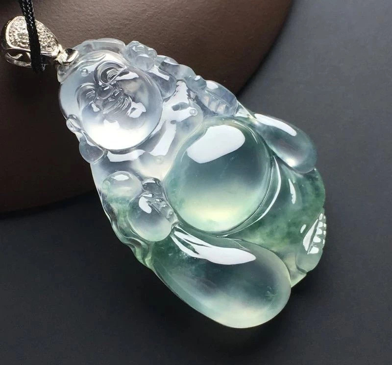 翡翠|选翡翠小心买错了\水沫子\!