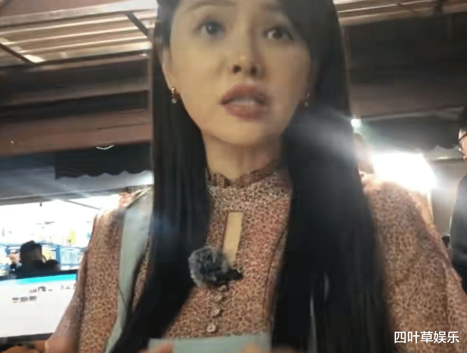 伊能静|一组路人镜头下生图疯传，伊能静真实颜值曝光，52岁长这样？