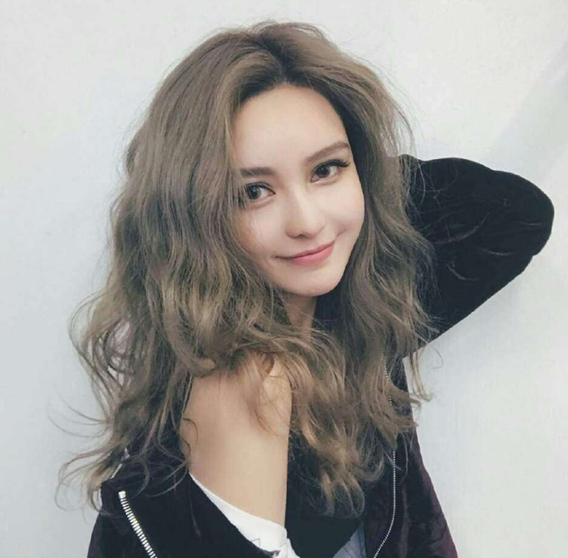 『摩天楼』周扬青化身“情感专家”：不后悔曾爱过罗志祥，分手后会变得更好