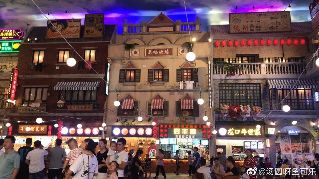 河北交通广播|【992 | 热点】多家高速服务区冲上热搜！网友：看傻眼了！