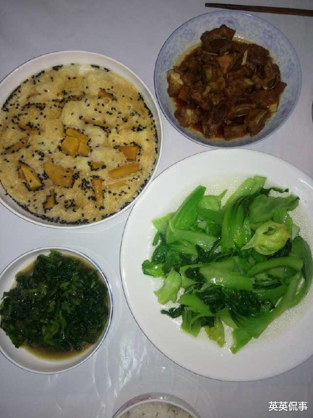 【】每个月给婆婆2000块伙食费，顿顿都是这样的家常菜