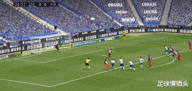 西班牙人|0-2!西班牙人防守崩盘2次送点球,武磊看台注视,对手疯狂庆祝