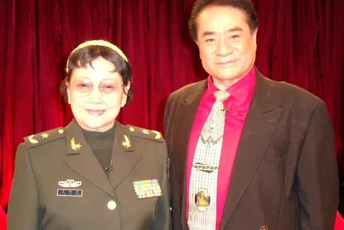 『王晓棠』首次触影和王晓棠饰伴侣,演过抗日名将吉鸿昌,如今86岁近况如何