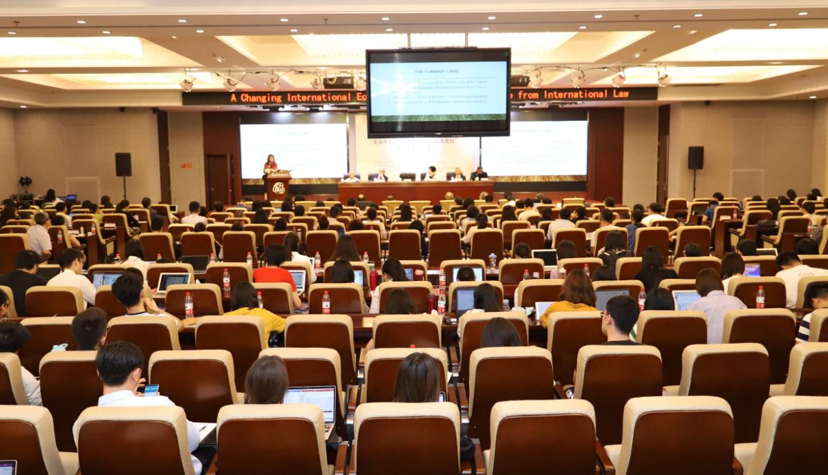 填报志愿|高考二本女生：这8大专业挺靠谱的，填报志愿很迷茫可参考