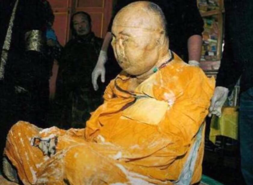 科学家|喇嘛为了证明永生，交代弟子在他圆寂75年后把他挖出，细胞竟然还有活性！