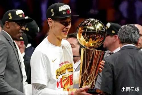 [科比·布莱恩特]人设崩塌！科比黑料刚被曝出，乔丹也难逃制裁，詹皇坐收渔翁之利