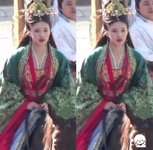 赵露思|赵露思新剧路透照流出，离开10级滤镜PS，这颜值真实存在吗？