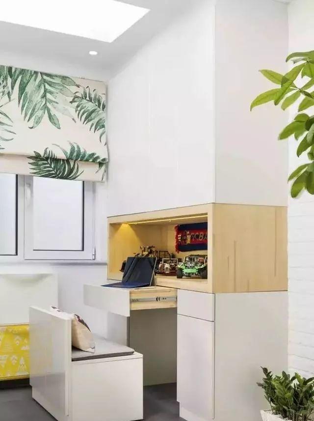 ##20㎡小复式公寓爆改，榻榻米客厅太实用！硬是住出两室一厅的感觉