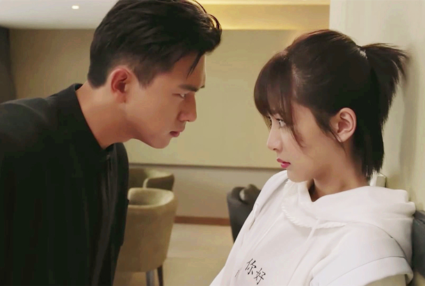 [黄金单身汉]揭秘娱乐圈七大黄金单身汉，年龄最小的29岁，最大已经47岁了