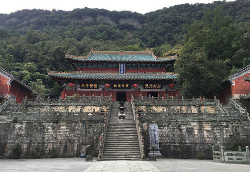 武当山|武当山道姑活了118岁，功夫高深莫测返老还童，临终前留下3个字