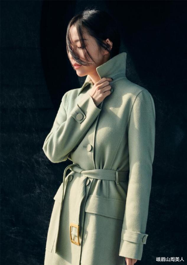 张靓颖|毛阿敏和张靓颖同登杂志封面，网友：这气质差距完全不在一个调上