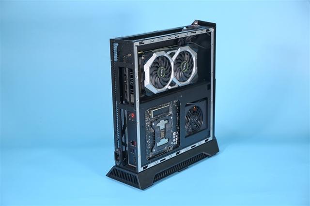 CPU|10L顶配主机散热比全塔还强！微星海皇戟X主机评测
