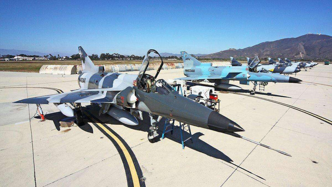 空军@私人空军公司不输二流国家，一口气采购46架F-18，难怪此国如此强悍