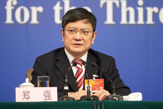 【郑强】要不要把英语“踢出”高考？浙大教授郑强的观点，引发网友争论