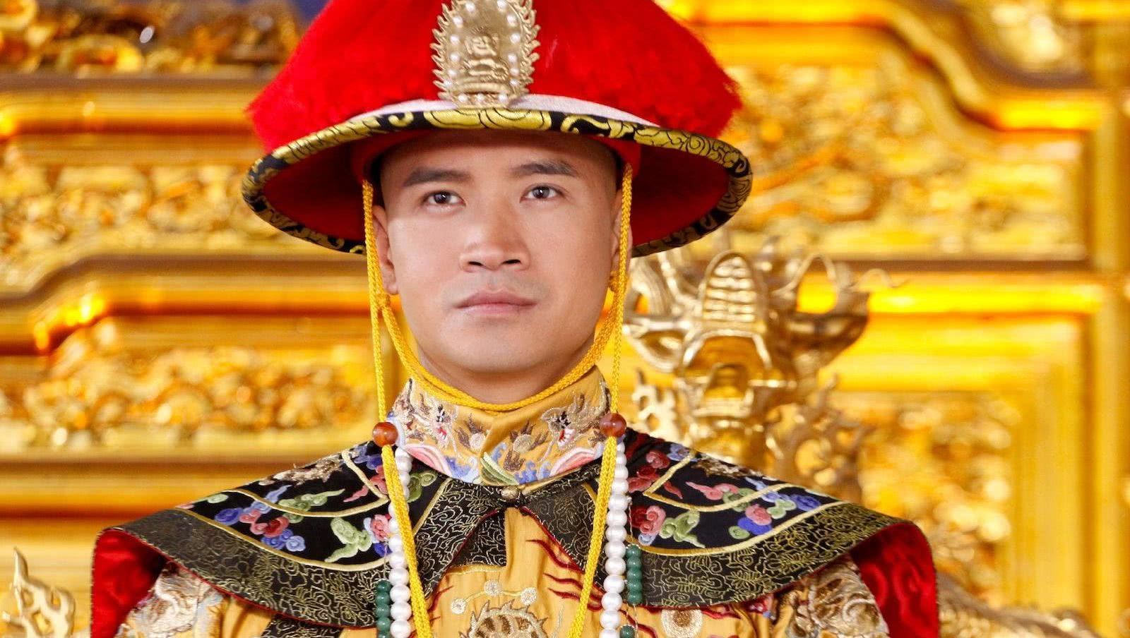 『康熙』四爷何德何能？能够在“九龙夺嫡”中胜出，因为他做对了一件事！