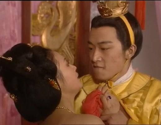 杨广▲杨广趁父亲病重竟强占庶母，宣华夫人同侍两代君王，可怜却也活该