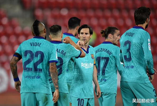 梅西▲又是10分!梅西独造3球闪耀,2次非常规操作,领跑射手助攻双榜