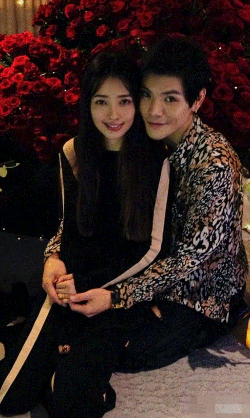 郭碧婷|向佐眼光真毒！常人无法忍受的“钢针鞋”，郭碧婷穿上后好美