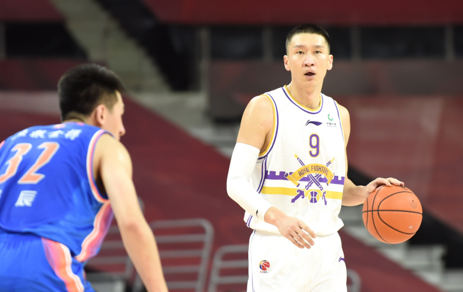 #缅甸#全华班赢球，马布里夸了两名球员，对于外援伤情，他给出最新答案