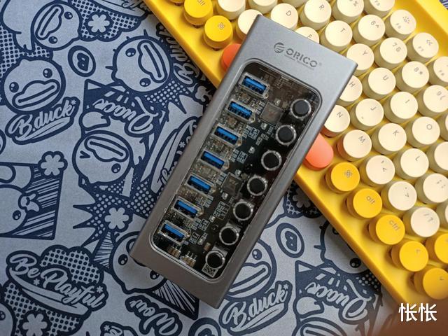 李开复|ORICO HUB|扩展传输一站式服务，让便携与安全间自由律动