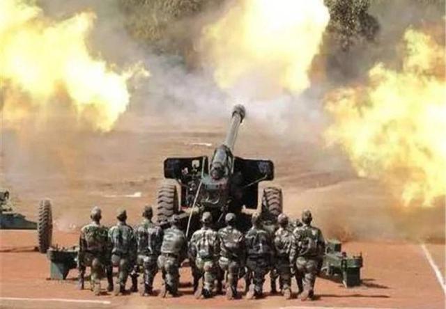 『印度』印巴边境爆发大规模冲突，红箭8击溃T90坦克，印军威胁使用核武器