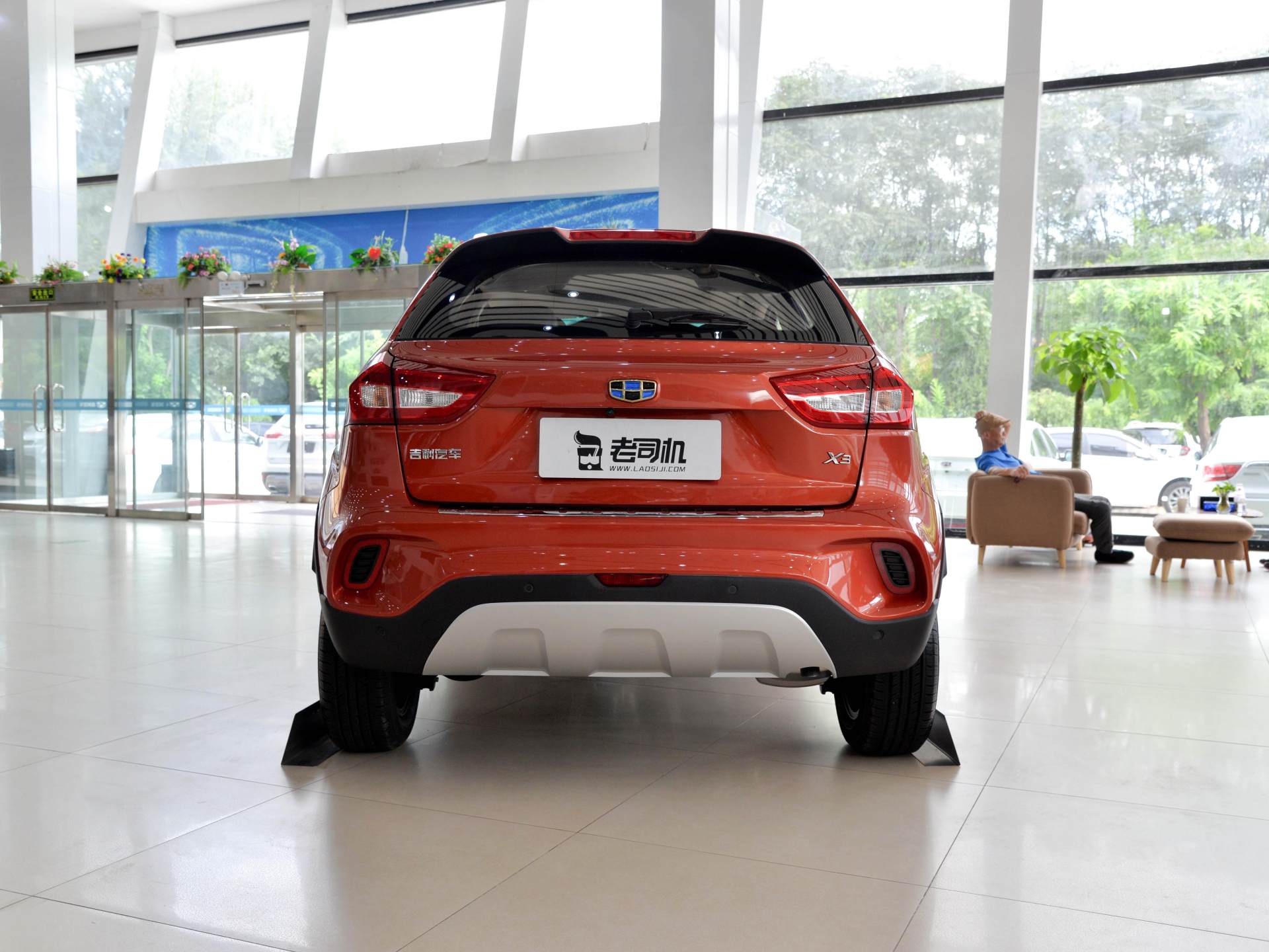 吉利远景|不到6万的国产自动挡小车怎么样？试了这款吉利后，我们: 不输飞度