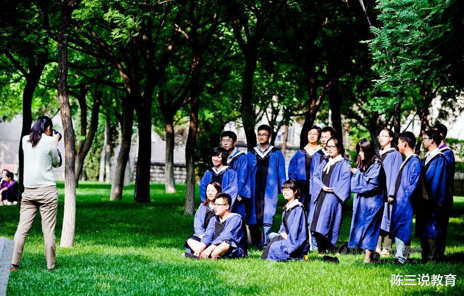 高校|高校最新通知，2021年停止招生这类学生，专科生欲哭无泪