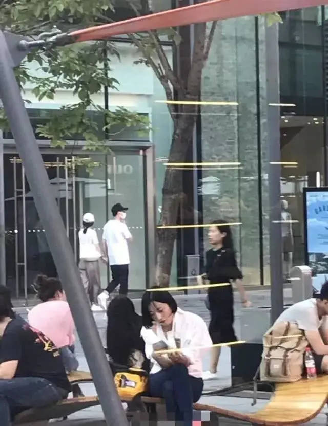 冯绍峰|这两人秀恩爱翻车了？