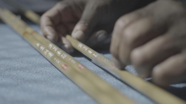 玻璃纤维@鱼竿种类有哪些？钓鱼新手如何选择鱼竿？四大挑选技巧选优质鱼竿！