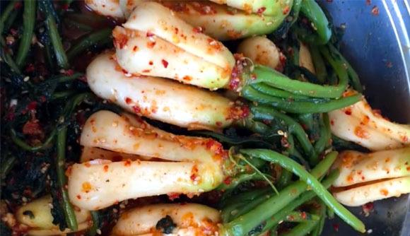 萝卜|这食材正上市，碰到别手软，多买几斤，回家一拌一腌，给肉都不换