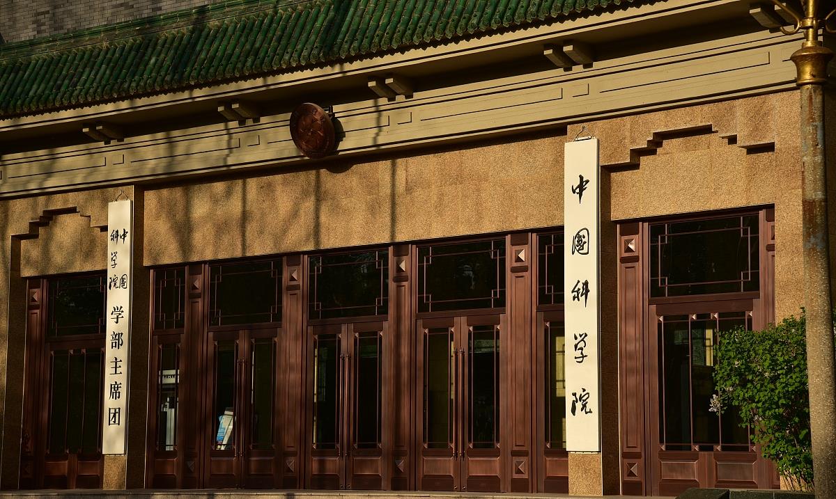 『清华大学』当年他创造高考奇迹,749分被清华大学录取,如今过得怎么样?