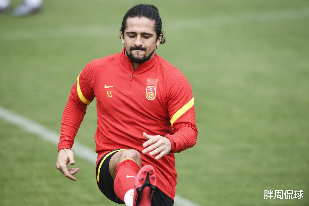 国足|恒大又送及时雨，李铁运气真好，国足冲击2022世界杯希望倍增