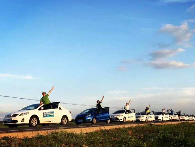 「旅行」我国适合自驾游的旅行地，沿途风光美不胜收，看到第一个就想出发