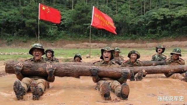 军人：军人退伍要带走4件东西，一件价值500元，最后一件必须要带走