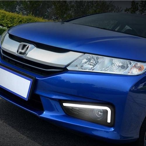 led灯|汽车上可以把卤素大灯换成LED灯泡吗?