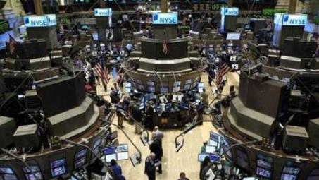 犹太人|美国经济大萧条，犹太人把新鲜牛奶倒掉。也不愿意低价卖给穷人