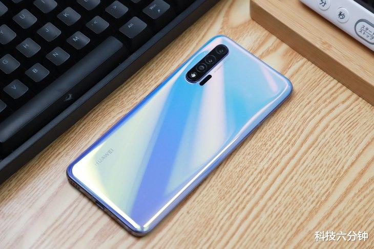 华为Nova|同样是华为，为什么很多人宁愿选华为nova6 5G，也不选华为nova7