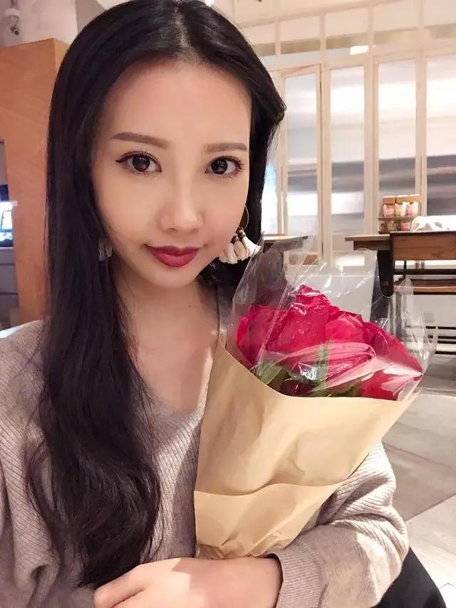 抗癌|痛心！香港女歌手抗癌8年，癌变扩散右眼失明，今弃治疗等待死亡