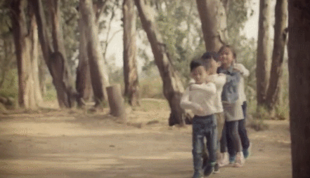 「谭松韵」93铁路事件，冥婚，郑少秋这部奇幻港剧比《金宵大厦》更大胆