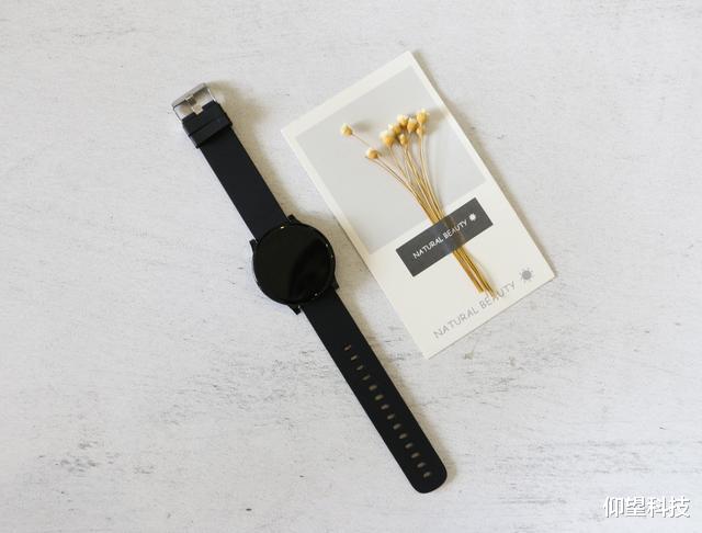 手环■价格看齐小米手环、功能比肩华为watch，7天续航！全程通W8测评