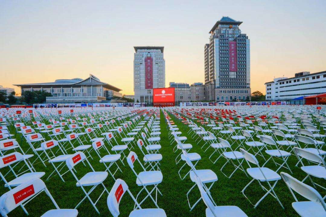 录取分数线|最高704分，2020年临床医学专业录取分数线排行榜