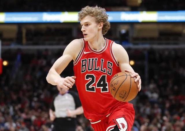 库兹马▲17届选秀大会重排！科比眼光真毒，状元跌出前十，库兹马惊喜