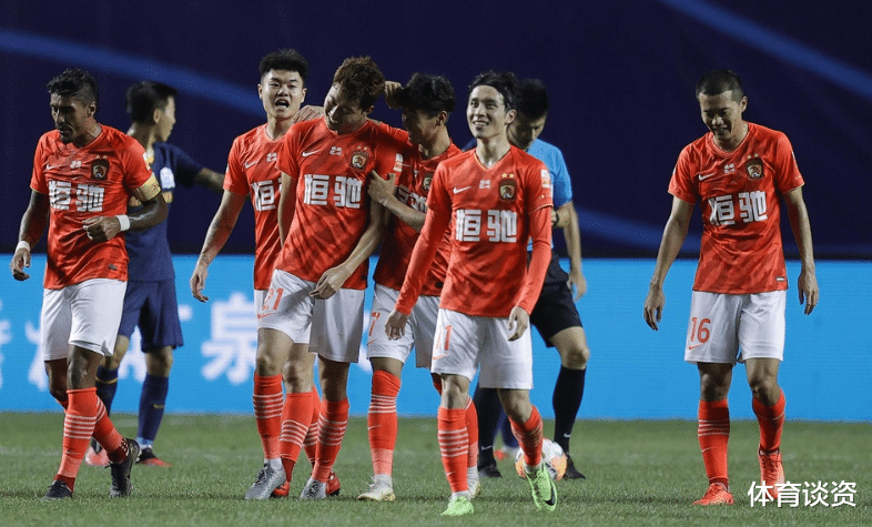 广州恒大|中超5-0惨案！恒大3年轻球员踢疯，两战造5球，国足的未来看你们了
