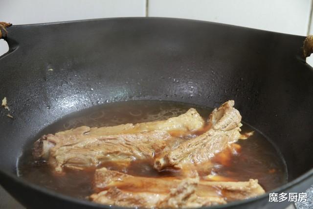 排骨|天气太热，就做了一个菜，母女3人吃得香，网友：这妈妈真会偷懒